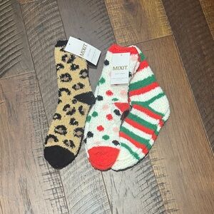 MixIt Cozy crew sock bundle